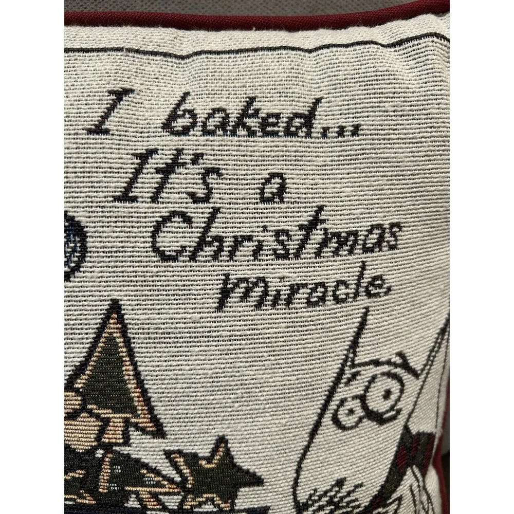 Maxine Tapestry Pillow Shoebox Hallmark classic‎ Christmas miracle throw pillow